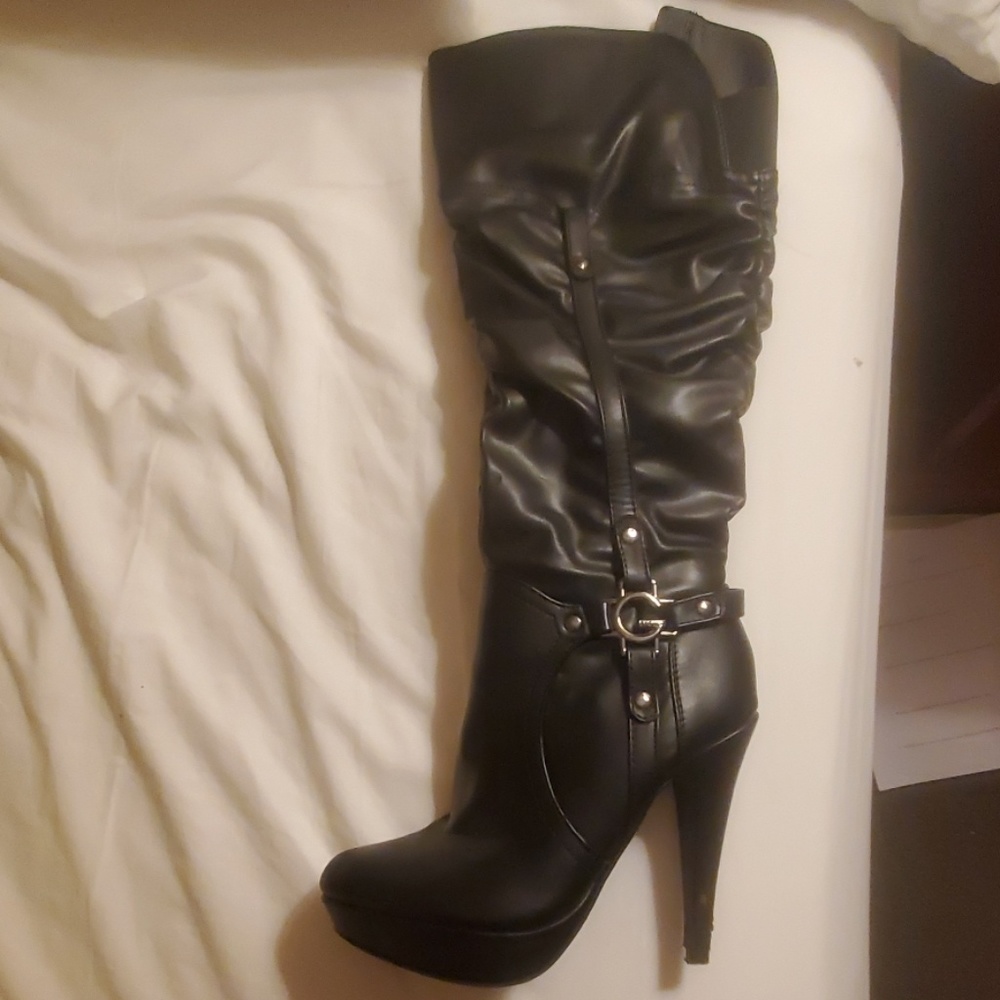 RARE GG Darrlin Zip-Up Knee Highs; 5 inch heels